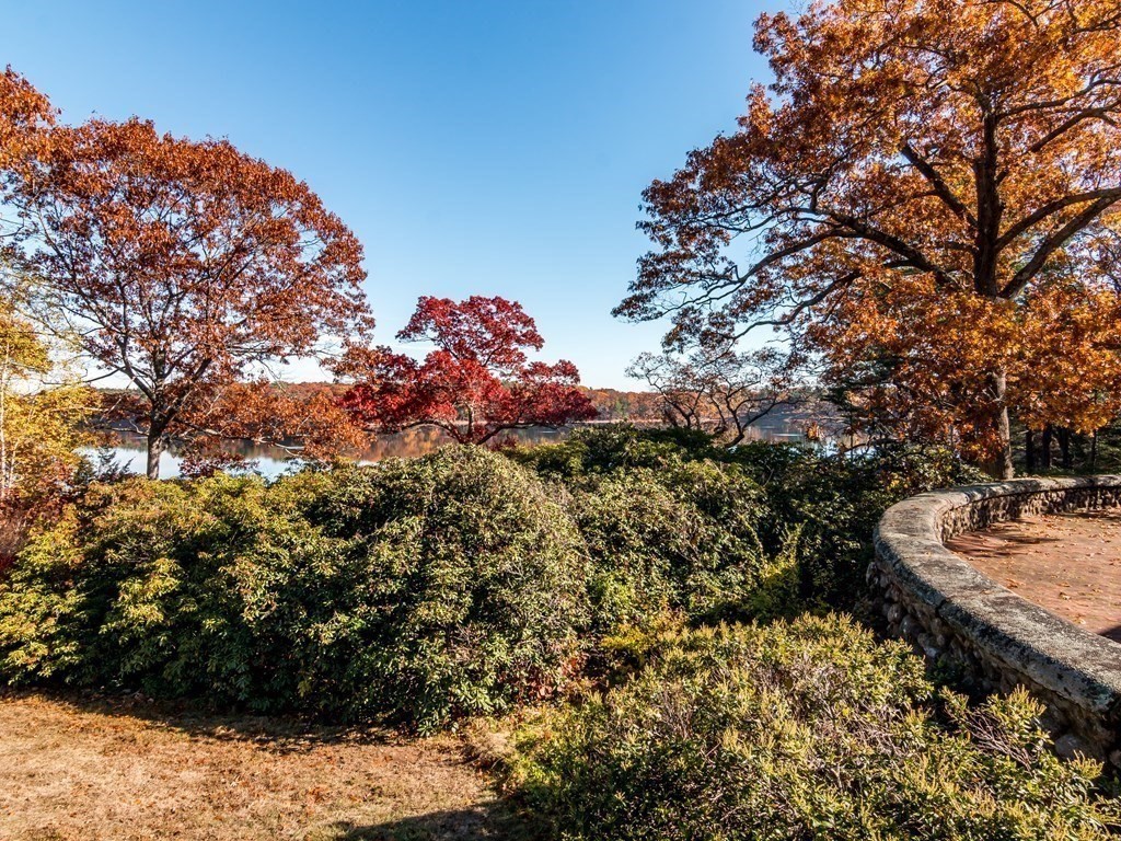 719 Cabot Street Beverly, MA 01915 - Photo 29 of 36