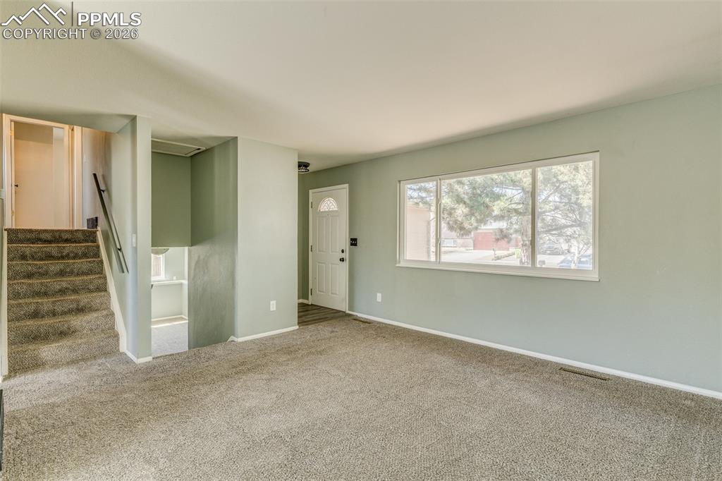 6095 Del Rey Drive Colorado Springs, CO 80918 - Photo 5 of 30