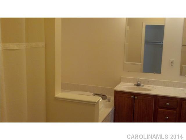 2827 Brantley Road Kannapolis, NC 28083 - Photo 7 of 16 Gallery Image 7
