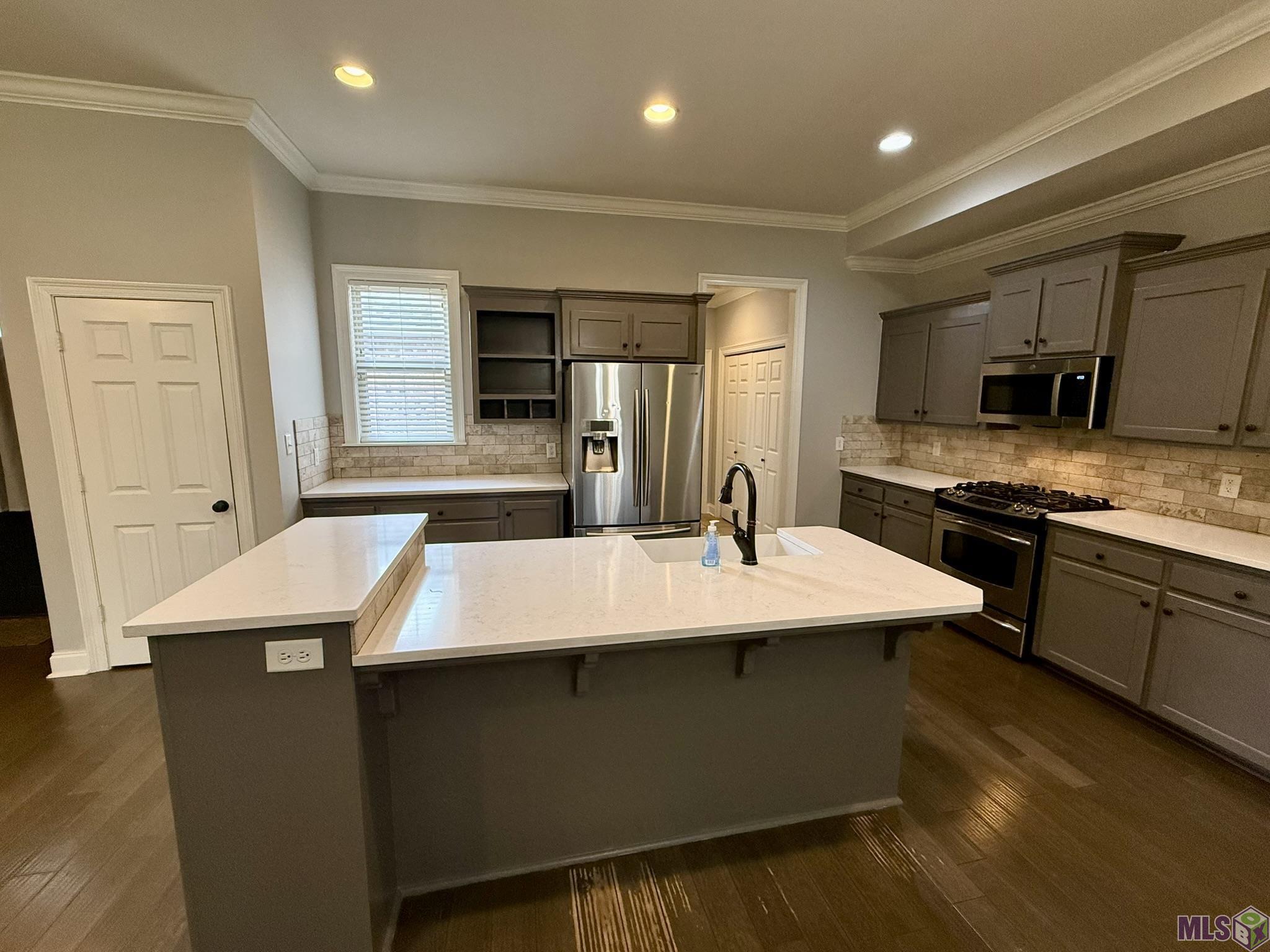 10408 Springtree Avenue Baton Rouge, LA 70810 - Photo 5 of 22