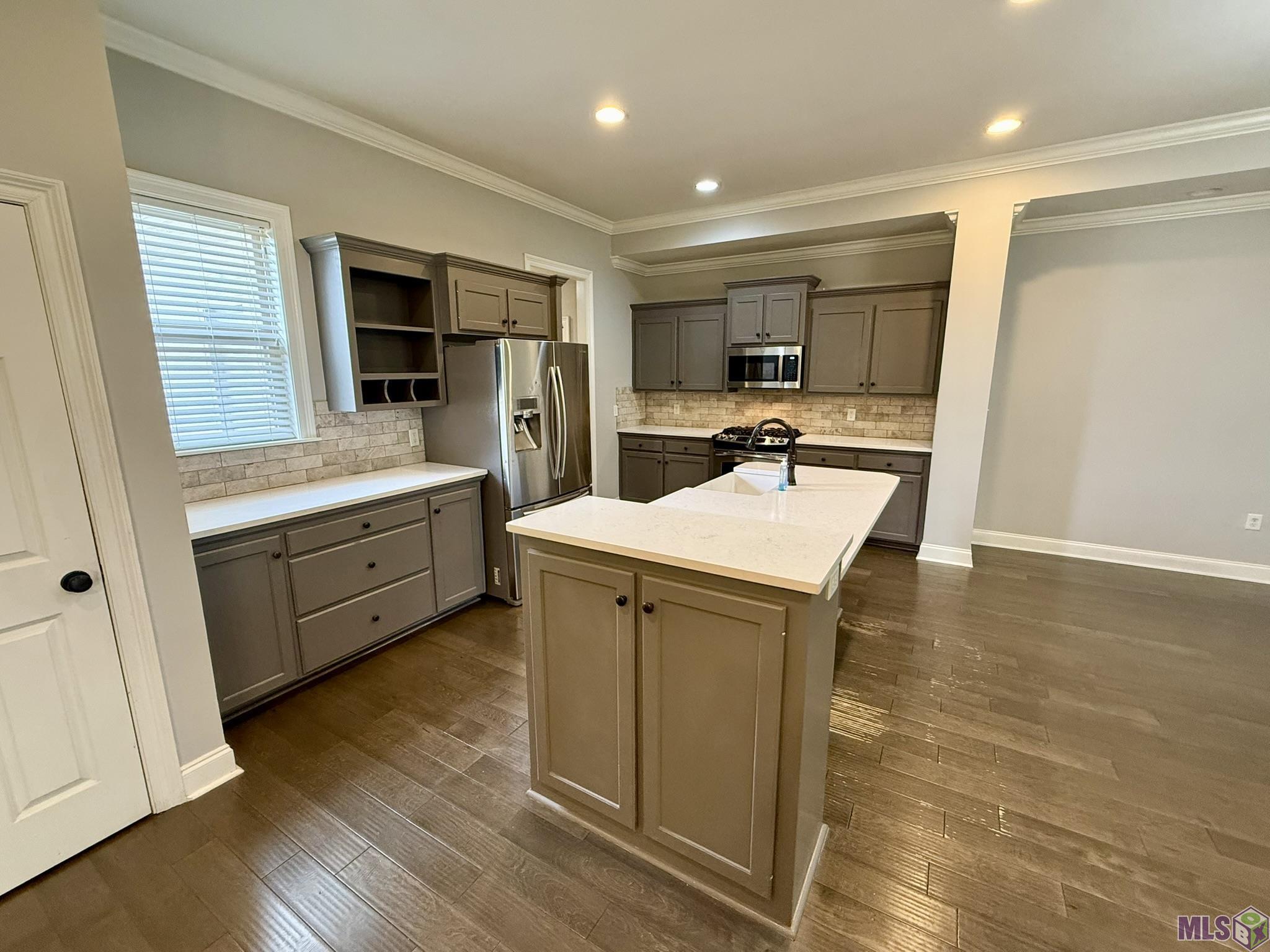 10408 Springtree Avenue Baton Rouge, LA 70810 - Photo 6 of 22