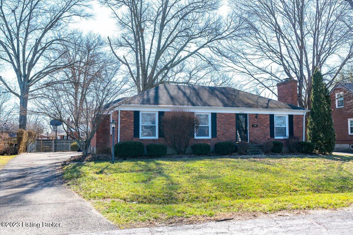 4322 Wingate Road Louisville, KY 40207 - Photo 1 of 33 Front and Drive