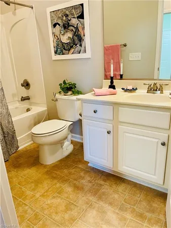 $414,000 | 5765 Knoll Court, Lewisville, NC 27023