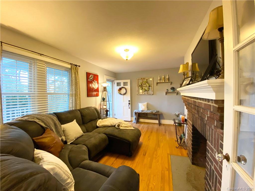 296 Cedar Valley Road Hudson, NC 28638 - Photo 11 of 28 Gallery Image 11