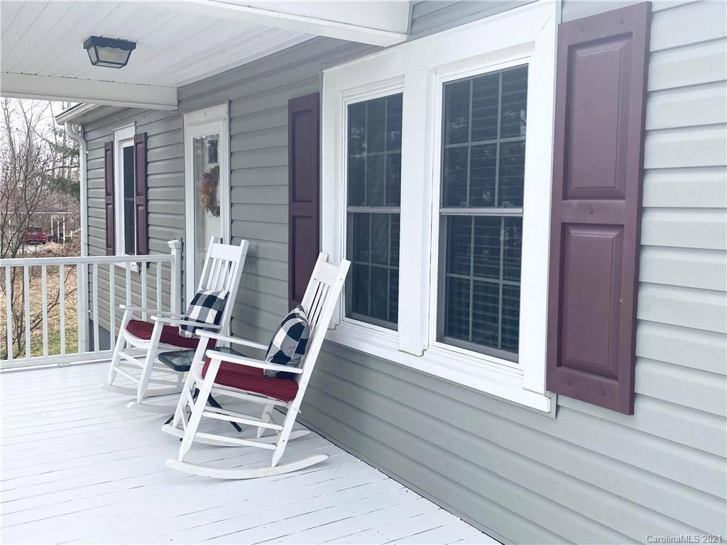 296 Cedar Valley Road Hudson, NC 28638 - Photo 6 of 28 Gallery Image 6