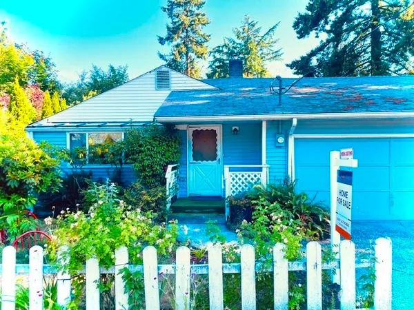 $950,000 | 2345 North 130th Street, Seattle, WA 98133