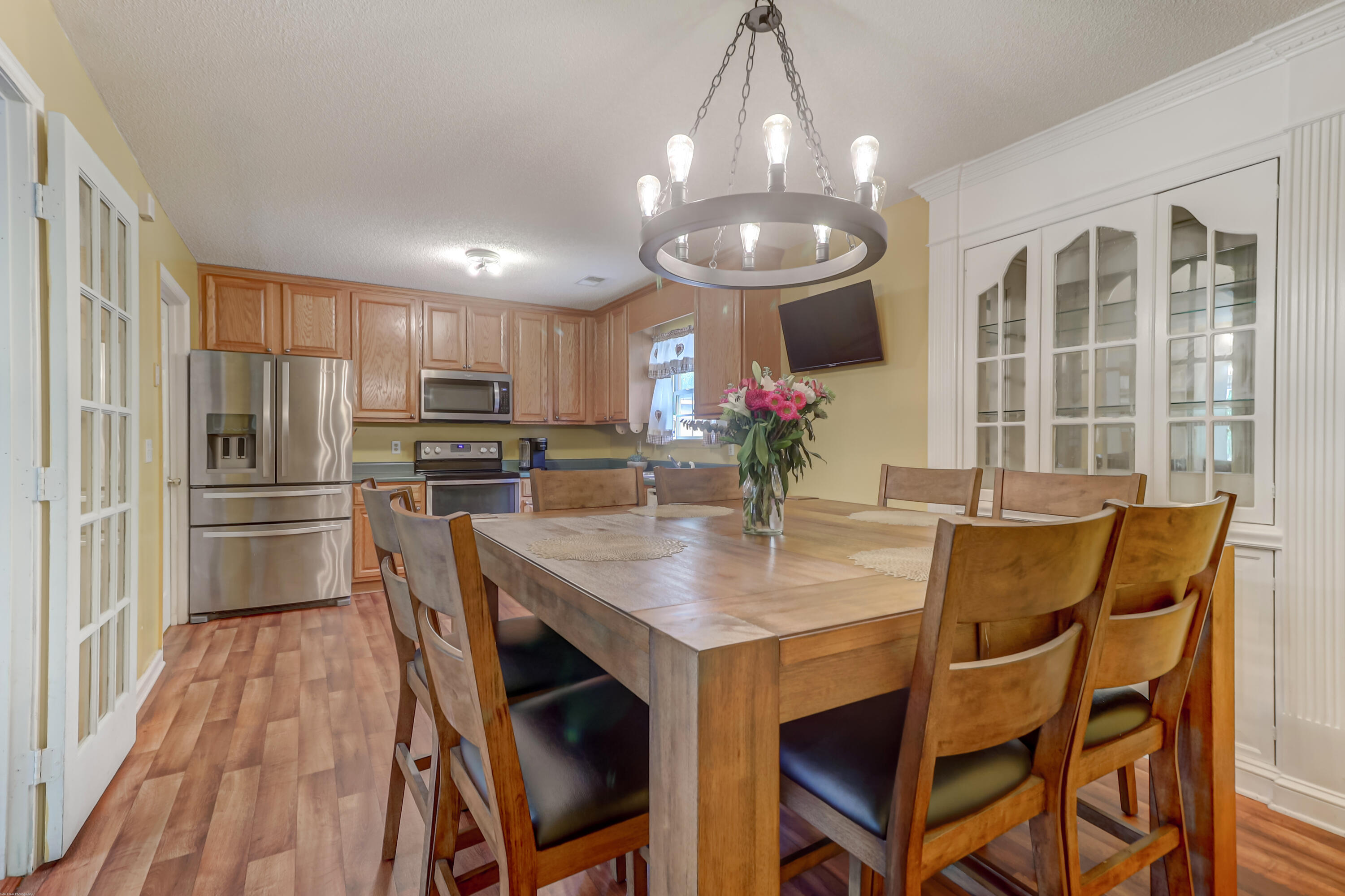 4426 Sandy Hill Farm Road Hollywood, SC 29449 - Photo 2 of 15 4426 Sandy Hill Farms Rd Kitchen