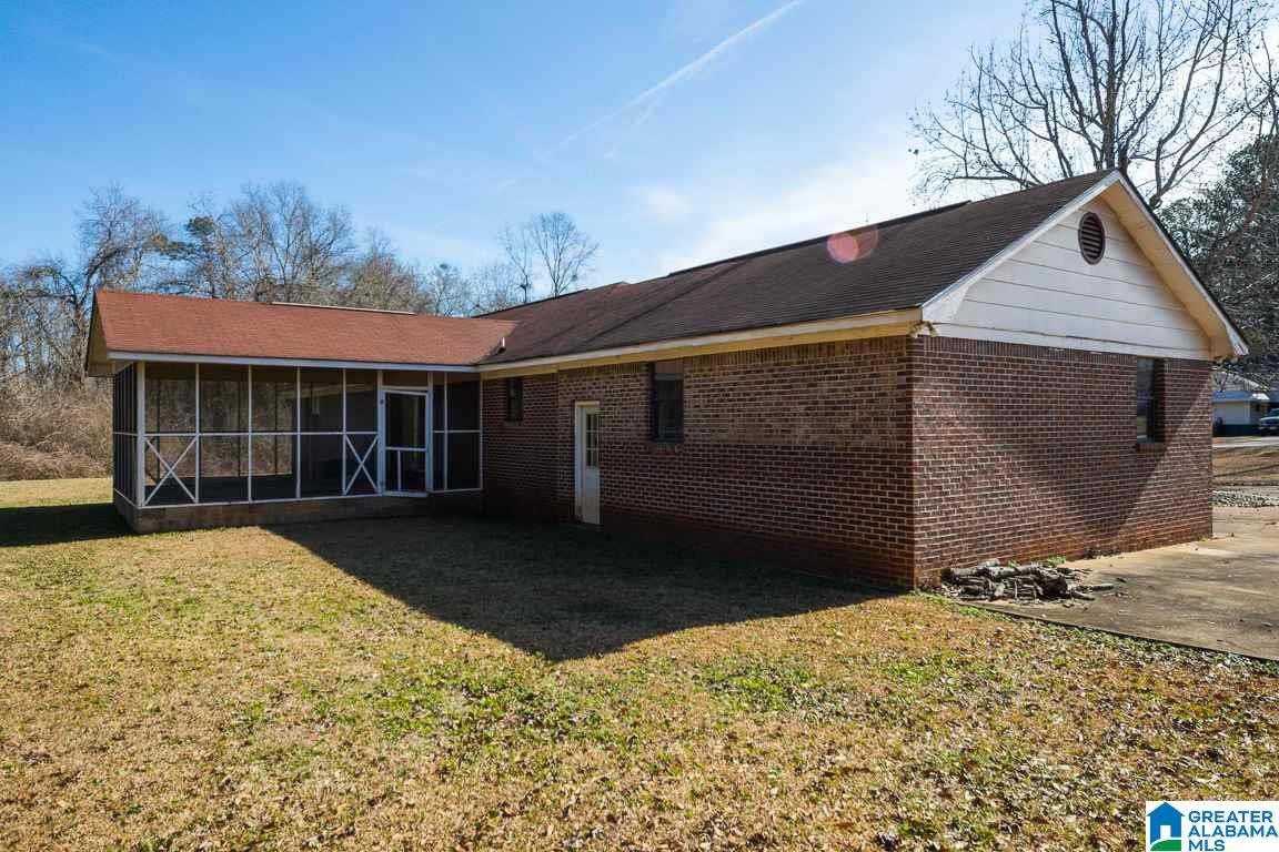 25 Gaylor Street Valley, AL 36854 - Photo 5 of 31