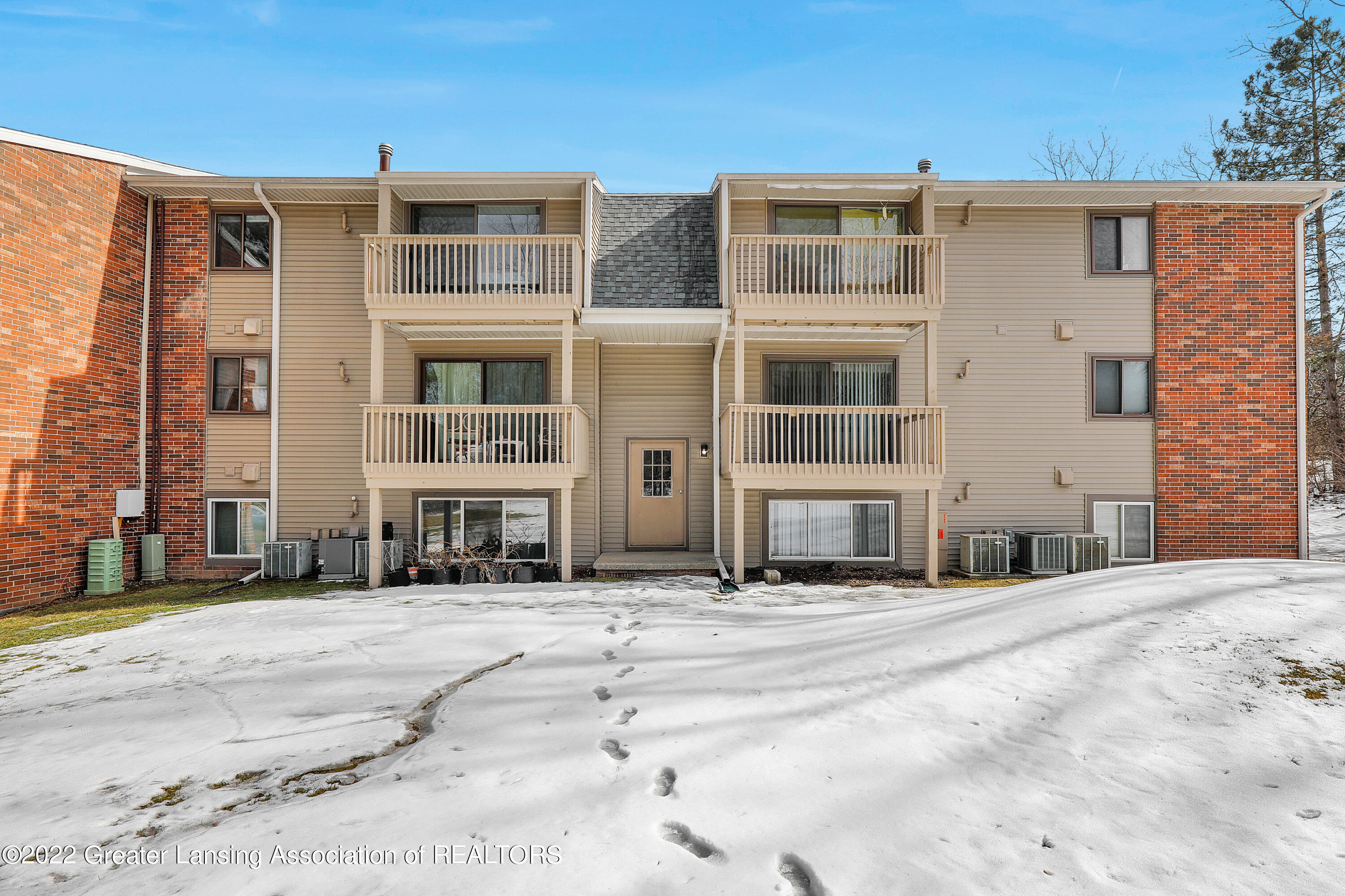 1745 Maple Ridge Road, Unit 19 Haslett, MI 48840 - Photo 27 of 33 _I3A3782