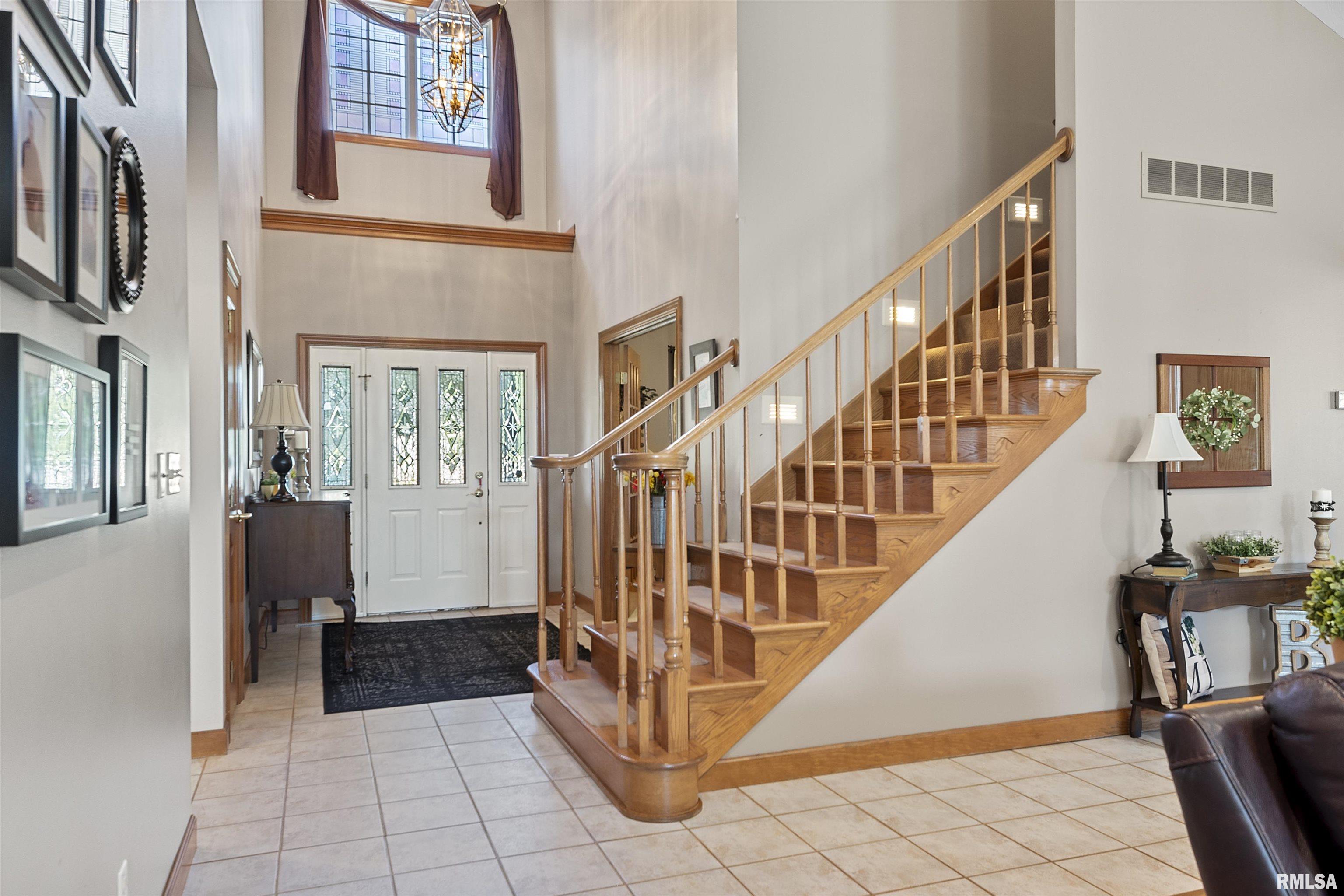 2500 Sage Lane Springfield, IL 62711 - Photo 7 of 61