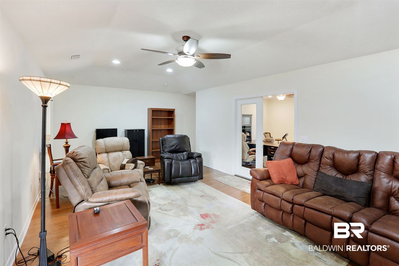 17006 Sugar Loop Foley, AL 36535 - Photo 3 of 22