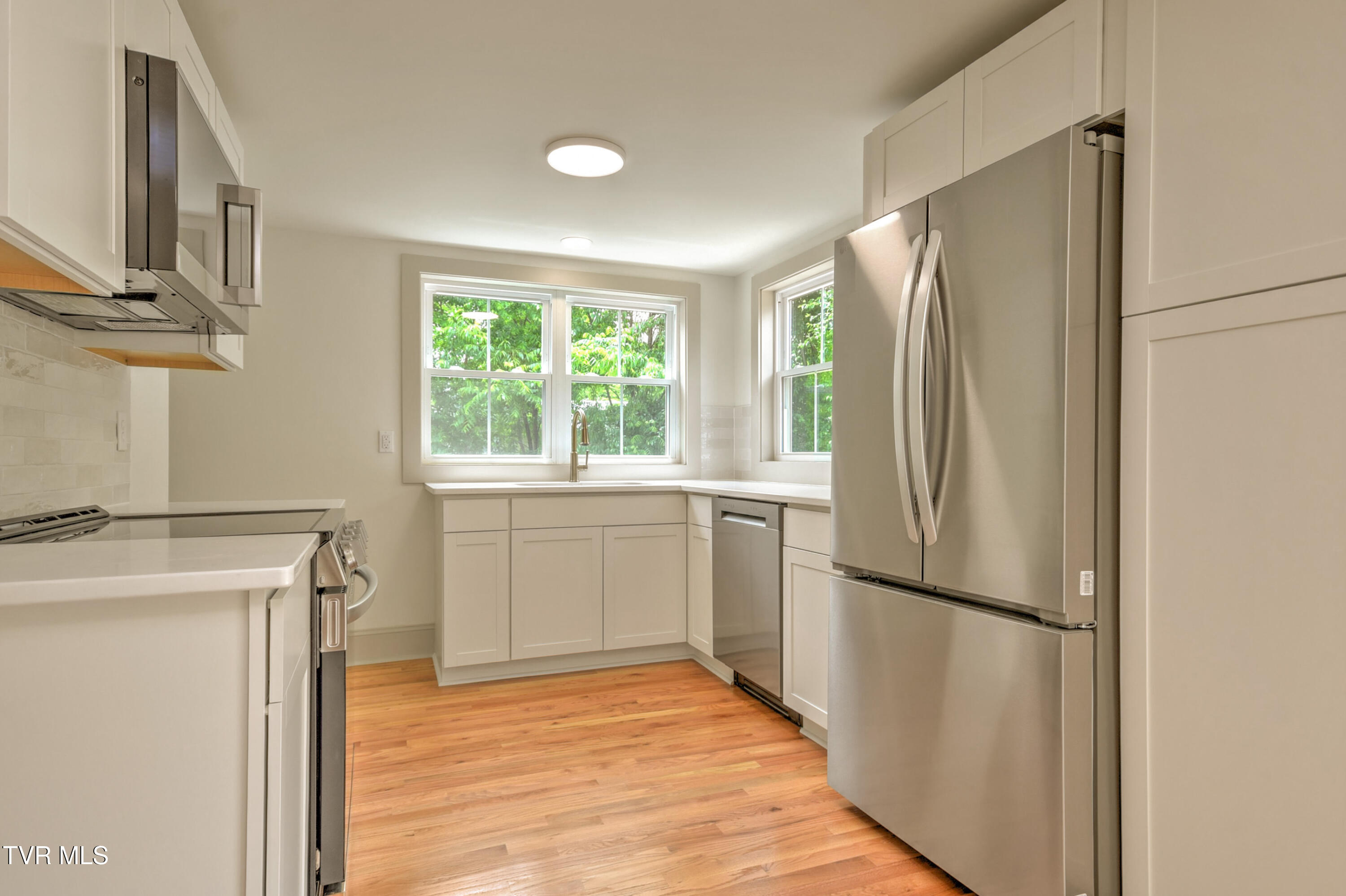 268 Cherokee Road Bristol, VA 24201 - Photo 15 of 43 2678 Cherokee DB-18
