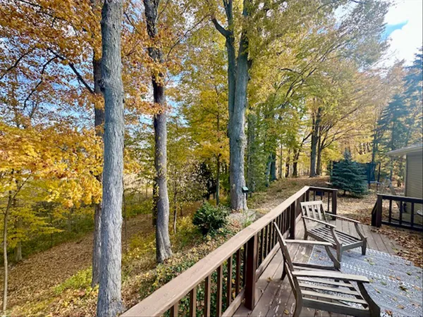 $699,000 | 70070 2nd Avenue, South Haven, MI 49090