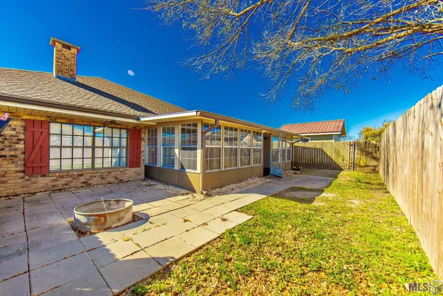 $315,000 | 118 Chantilly Drive, Houma, LA 70360