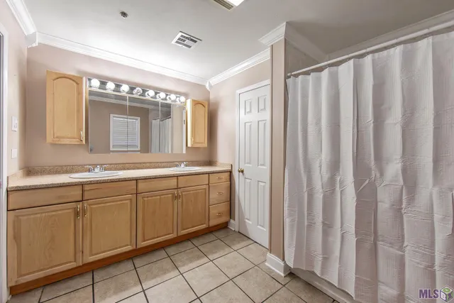 $315,000 | 118 Chantilly Drive, Houma, LA 70360