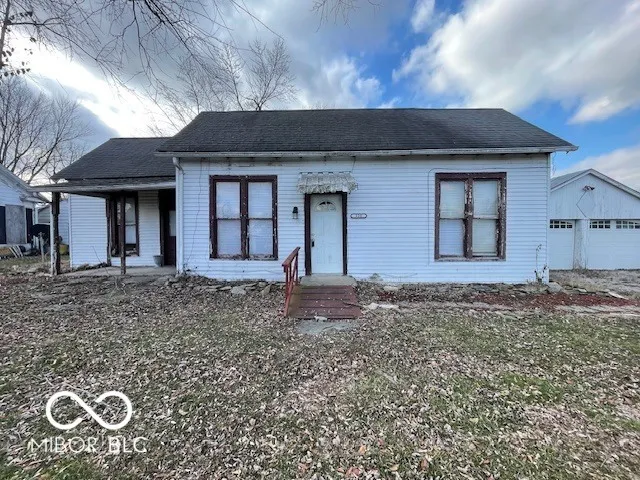 $75,000 | 330 South East Street, Hartsville, IN 47244