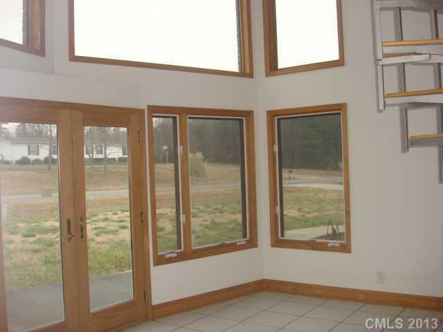 8564 Hagers Ferry Road Denver, NC 28037 - Photo 10 of 16 Gallery Image 10