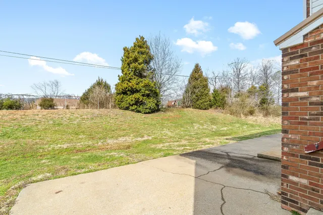 $935 | 148 Darlene Drive, Unit B, Clarksville, TN 37042