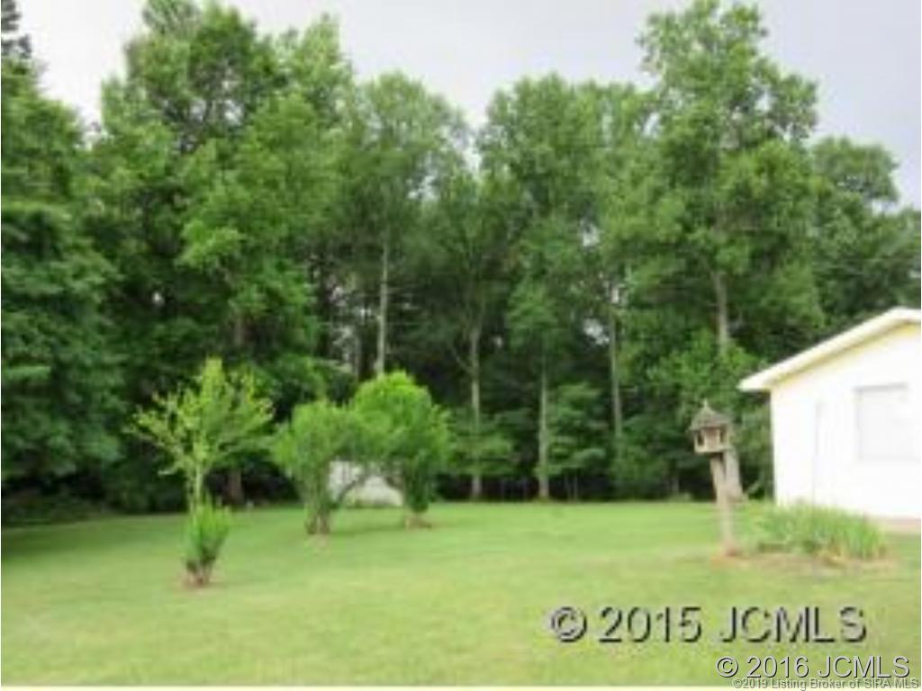 8645 North Jake Gayle Road Commiskey, IN 47227 - Photo 3 of 14