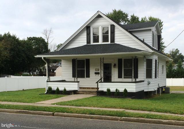 102 South Fellowship Road Maple Shade, NJ 08052 - Photo 1 of 28