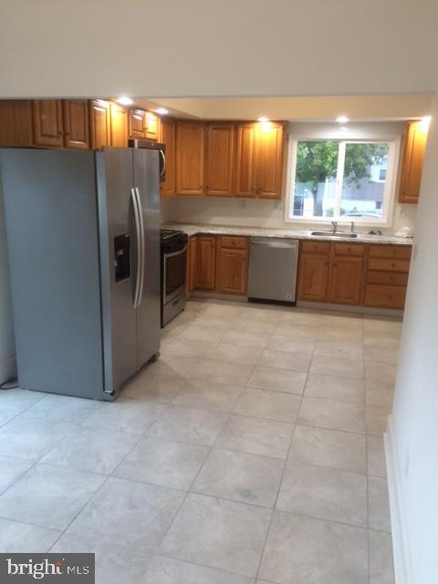 102 South Fellowship Road Maple Shade, NJ 08052 - Photo 12 of 28