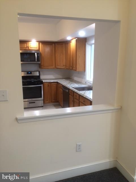 102 South Fellowship Road Maple Shade, NJ 08052 - Photo 7 of 28