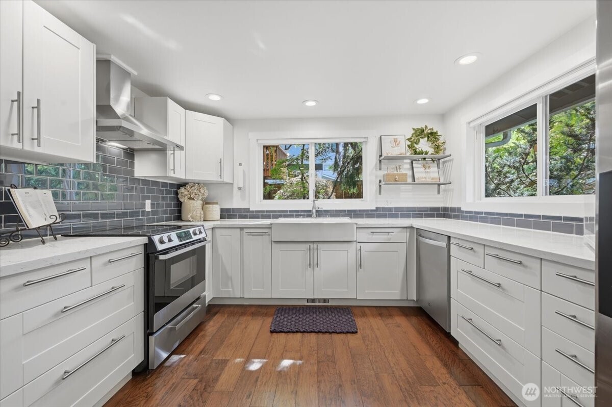 2804 East Howell Street Seattle, WA 98122 - Photo 11 of 25