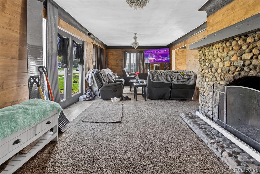 454 East Atherton Road Flint, MI 48507 - Photo 7 of 24