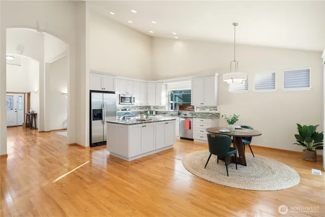 $675,000 | 18130 Sunrise Ridge Avenue Northeast, Poulsbo, WA 98370