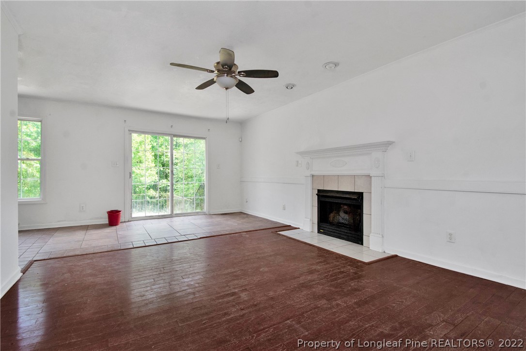 5815 Spreading Branch Road Hope Mills, NC 28348 - Photo 5 of 34 Gallery Image 5