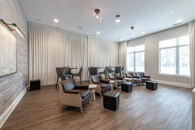 $2,195 | 21599 West Field Court, Unit 5309, Deer Park, IL 60010