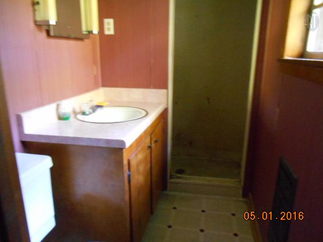 1721 Cane Creek Road Centerville, TN 37033 - Photo 8 of 8 bathroom