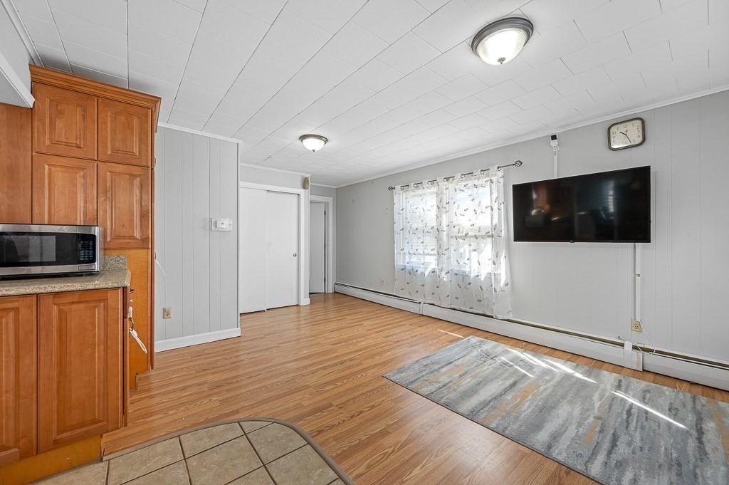 41 Dellwood Road Worcester, MA 01602 - Photo 13 of 29