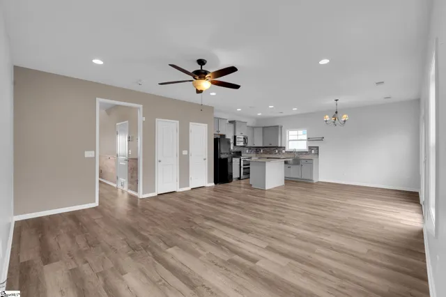 $286,400 | 503 Torrington Drive, Duncan, SC 29334