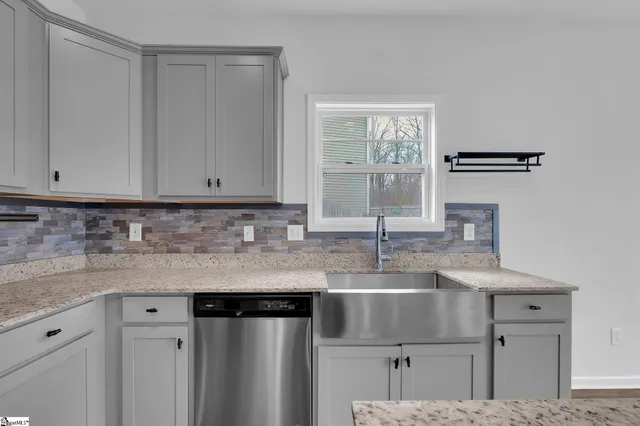 $286,400 | 503 Torrington Drive, Duncan, SC 29334