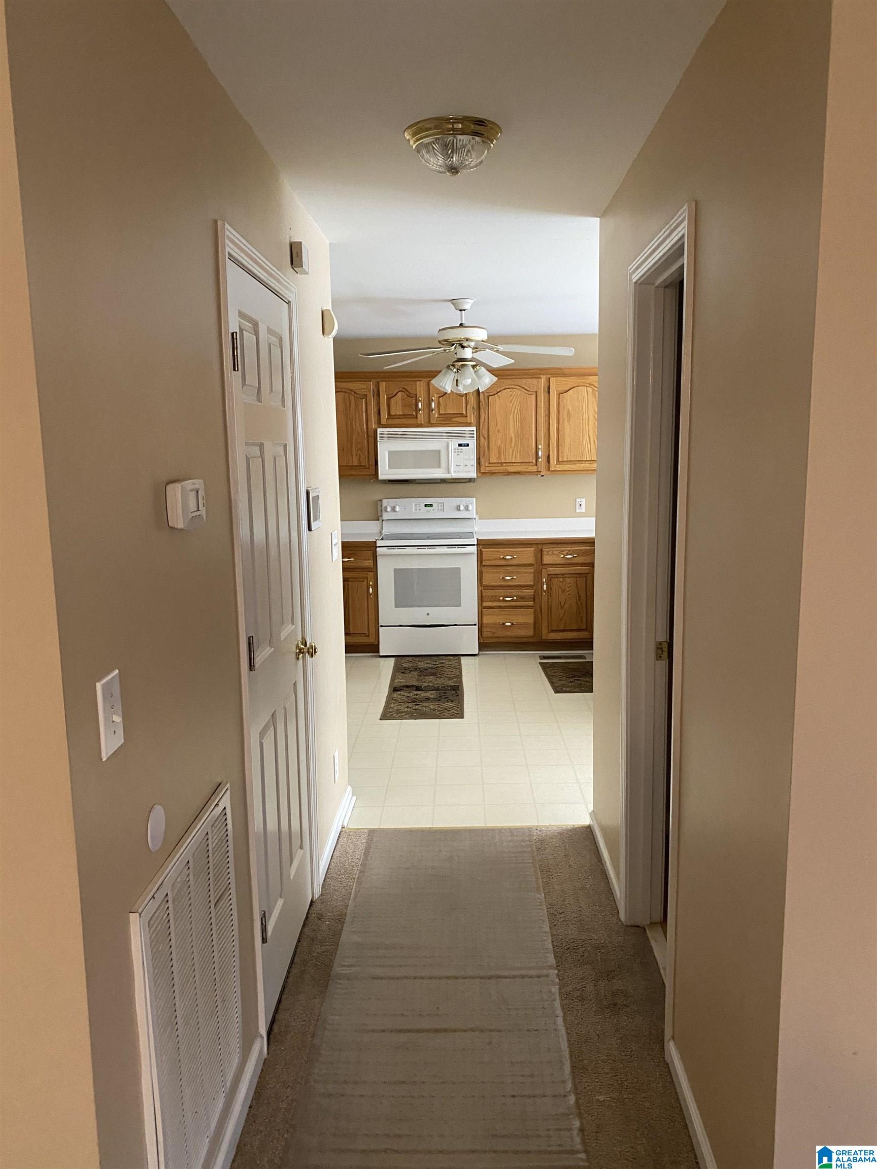 852 Ridgefield Road Birmingham, AL 35215 - Photo 8 of 42 Gallery Image 8