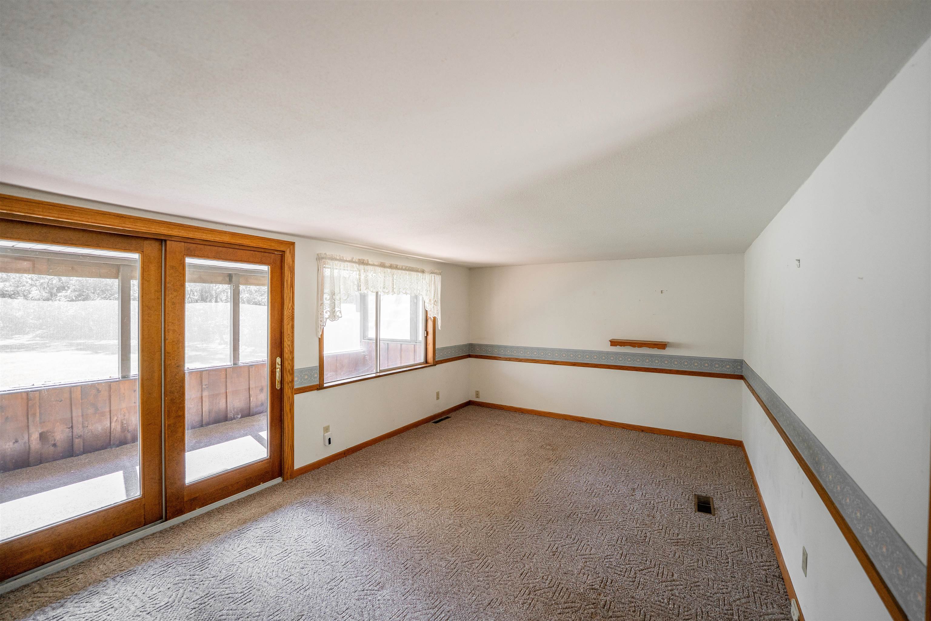 15361 South Bluff Road South Beloit, IL 61080 - Photo 17 of 64 a view of an empty room with a window