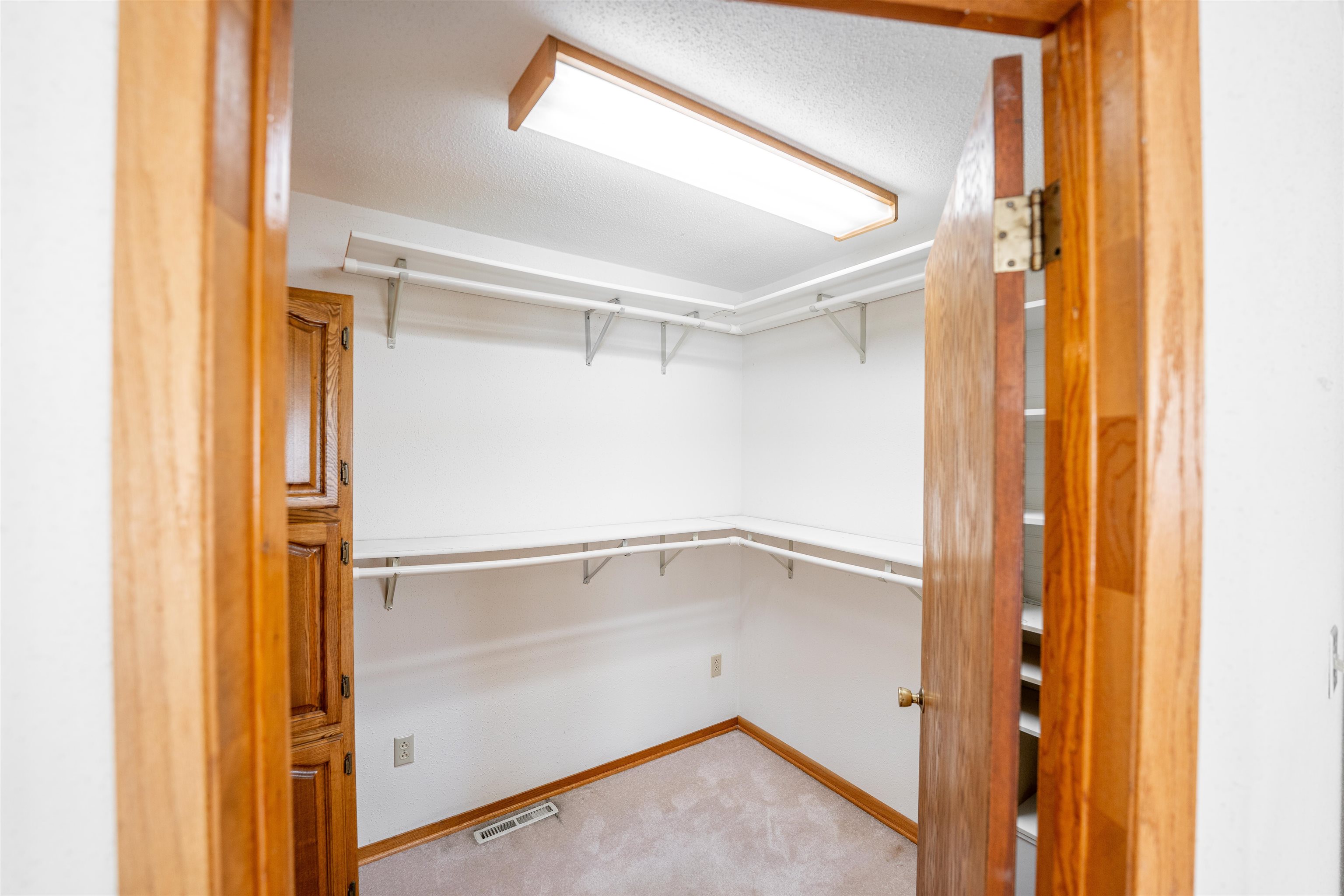 15361 South Bluff Road South Beloit, IL 61080 - Photo 23 of 64 a view of an empty room