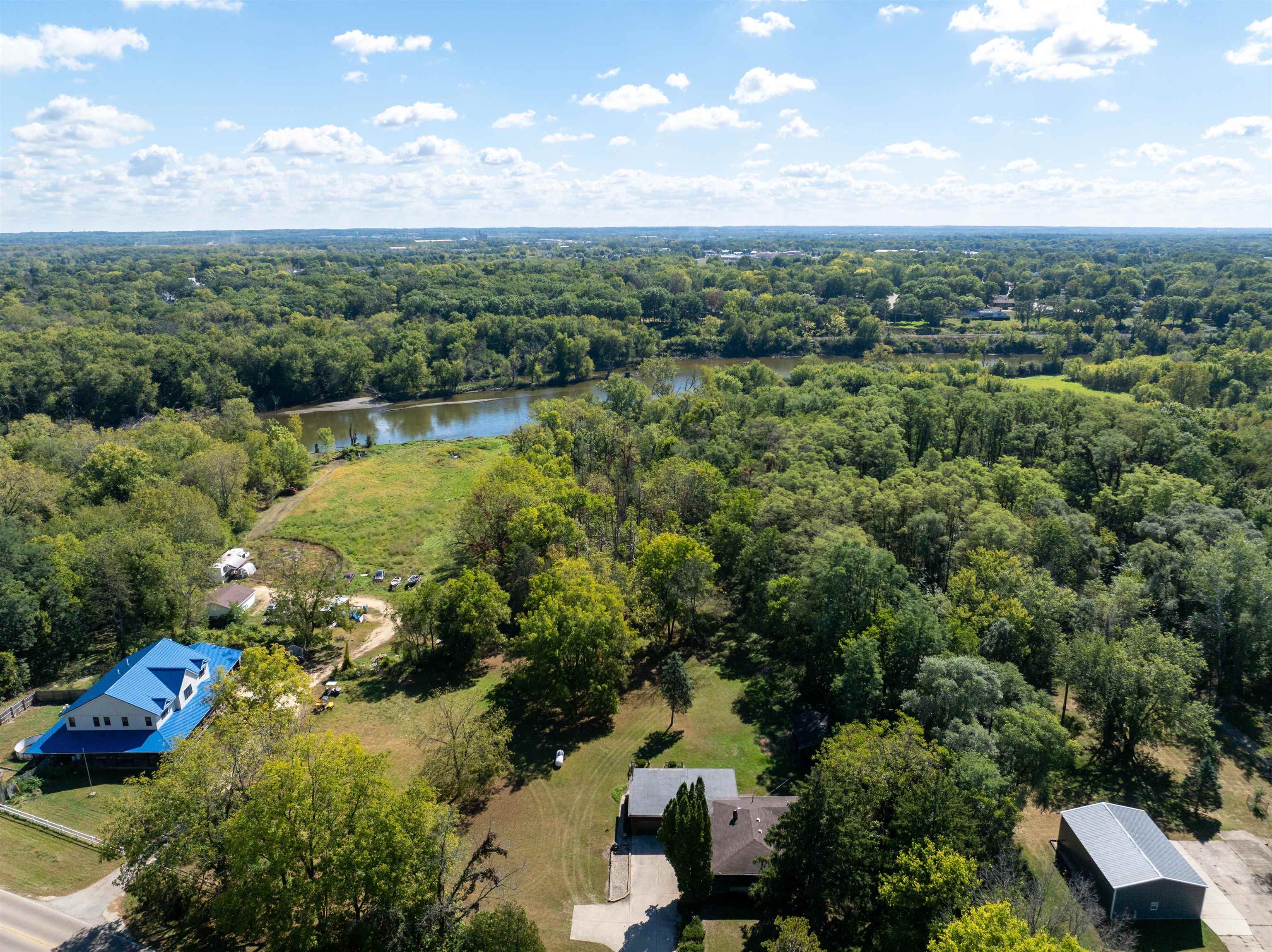 15361 South Bluff Road South Beloit, IL 61080 - Photo 4 of 64 a view of a city