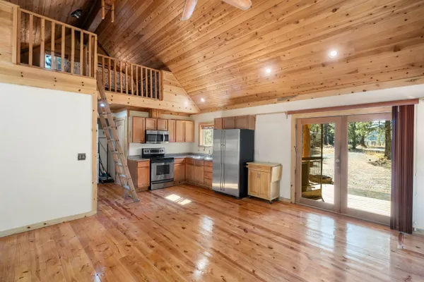 $660,000 | 240 Meadow Ranch Road, Calpine, CA 96124