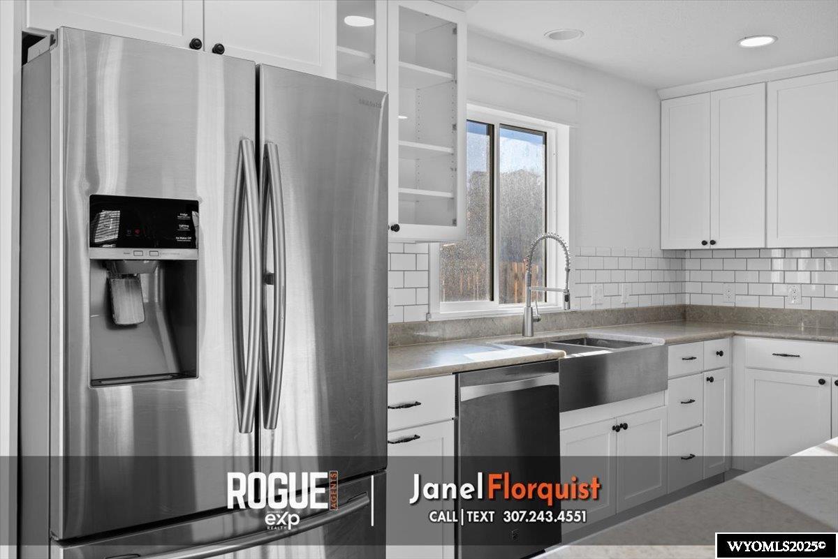 2051 Valcaro Road Casper, WY 82604 - Photo 18 of 47