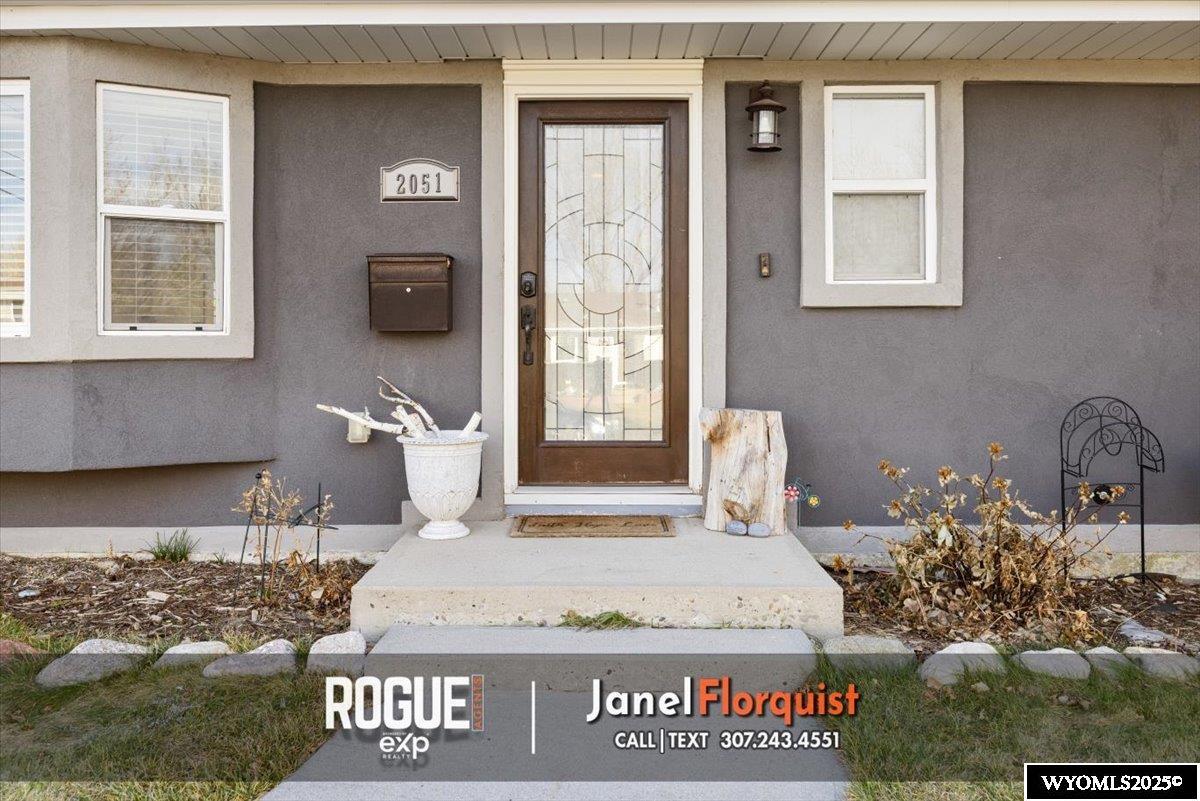 2051 Valcaro Road Casper, WY 82604 - Photo 5 of 47