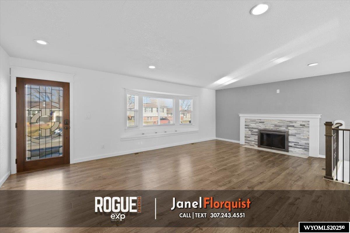 2051 Valcaro Road Casper, WY 82604 - Photo 10 of 47