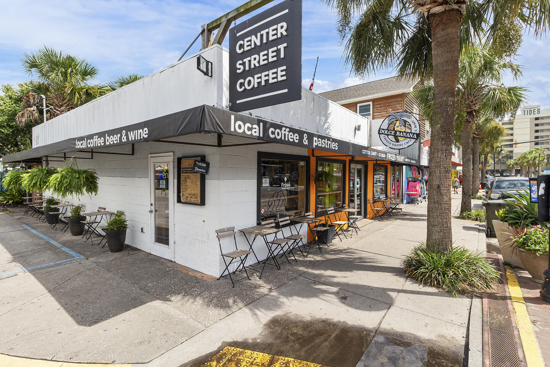 7040 Windham Way Ladson, SC 29456 - Photo 46 of 54 Coffee Shop - Downtown Summerville