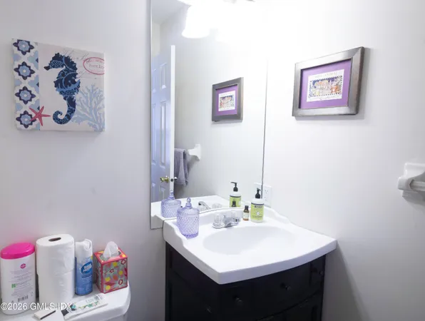 $4,400 | 150 Prospect Street, Unit 7, Greenwich, CT 06830