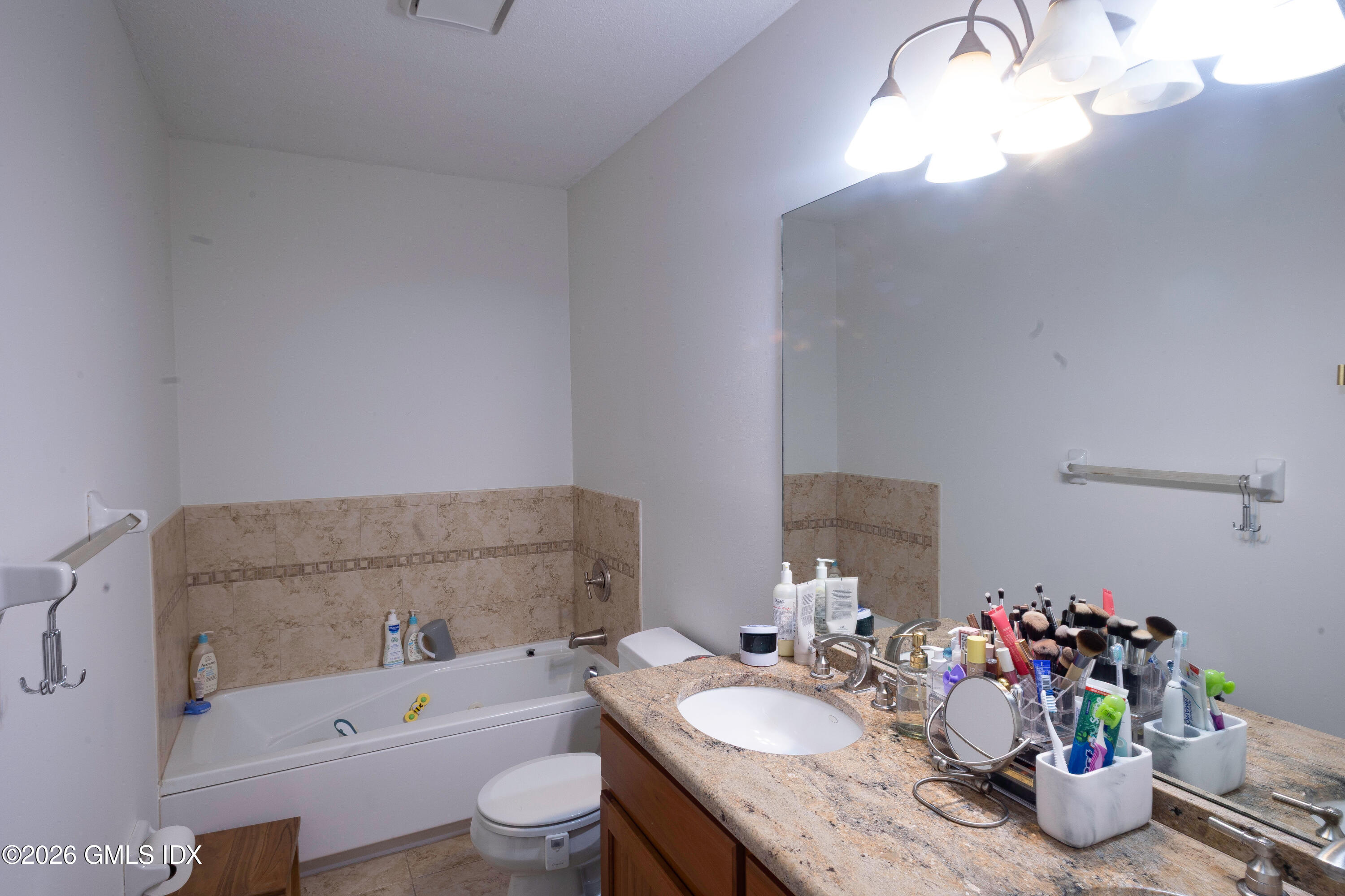 150 Prospect Street, Unit 7 Greenwich, CT 06830 - Photo 24 of 24 IMG_4229