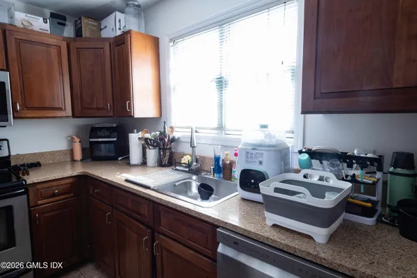 $4,400 | 150 Prospect Street, Unit 7, Greenwich, CT 06830