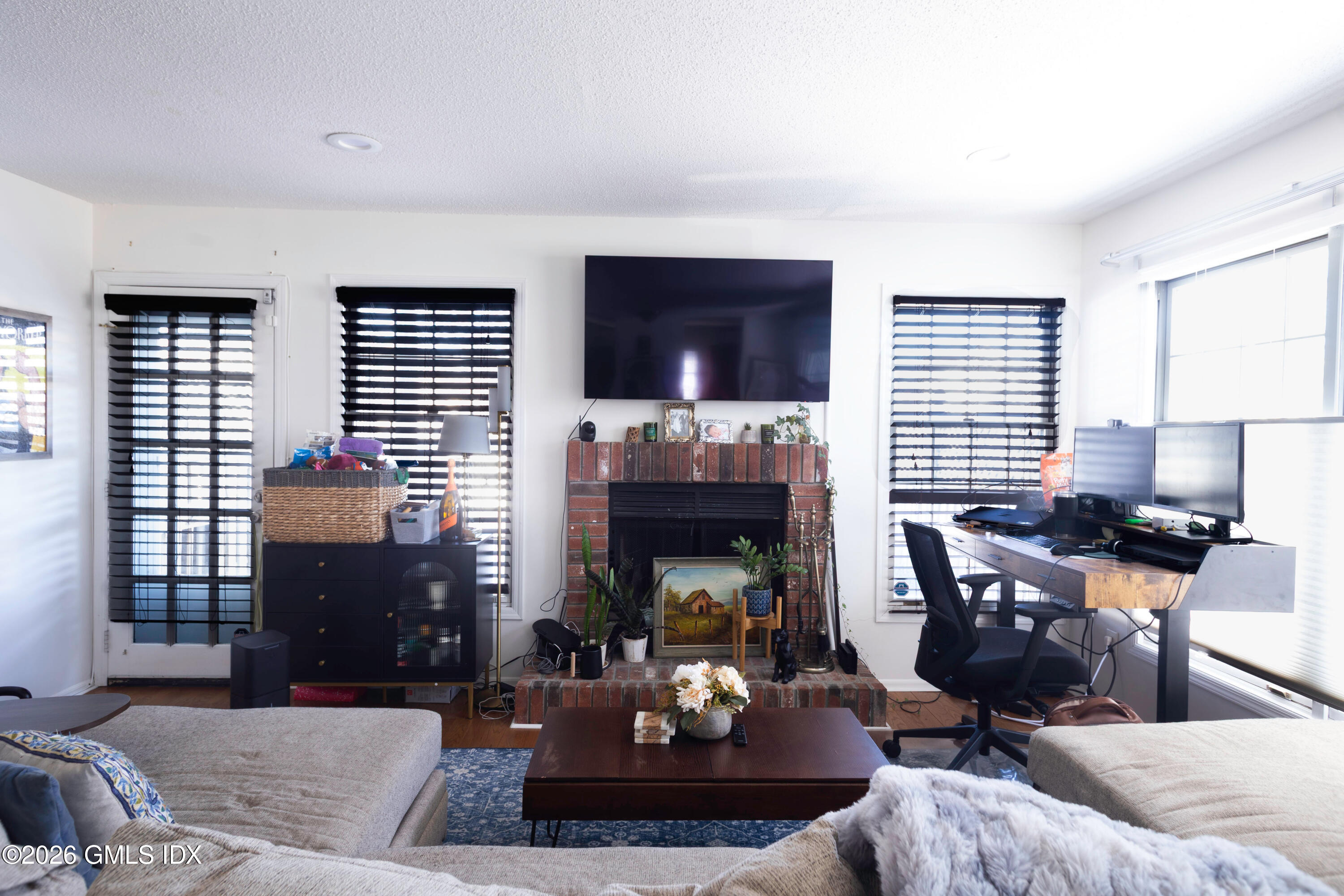 150 Prospect Street, Unit 7 Greenwich, CT 06830 - Photo 7 of 24 IMG_4219