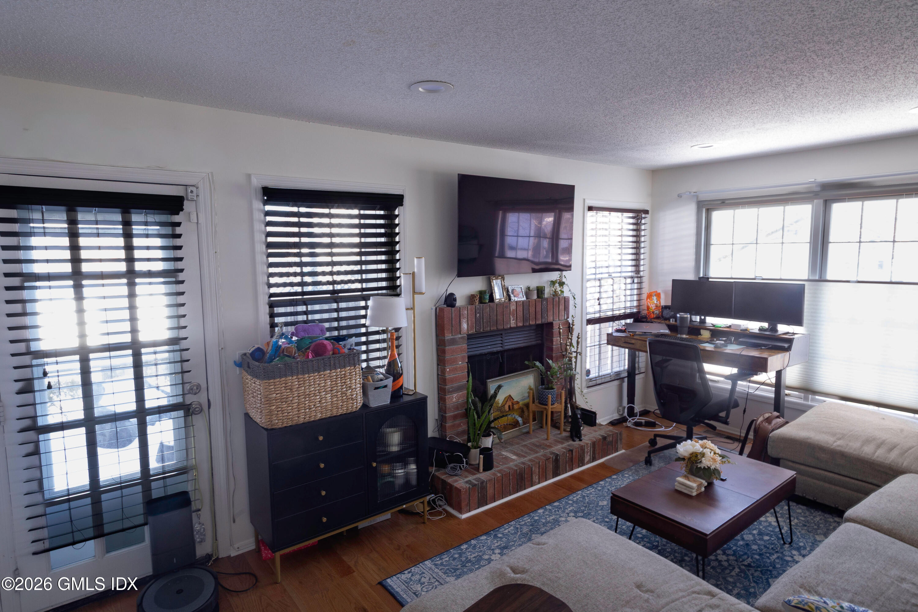 150 Prospect Street, Unit 7 Greenwich, CT 06830 - Photo 10 of 24 IMG_4222