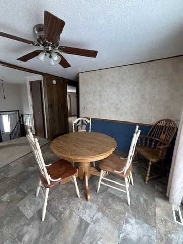 $285,000 | 5840 Highway 167 Granite Falls, Granite Falls, MN 56241